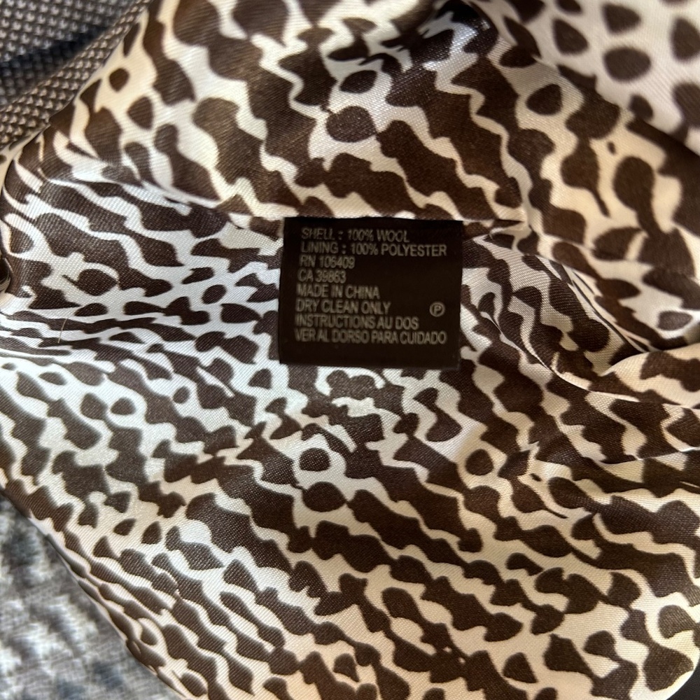 Tahari ASL Blazer Jacket Brown Asymmetrical Button Lined 100% Wool Women's 10 - Picture 8 of 8